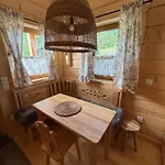 Osada Na Skale Z Kominkiem *