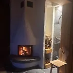 Osada Na Skale Z Kominkiem Istebna