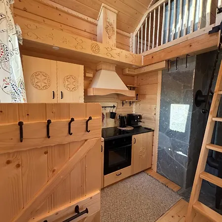 Osada Na Skale Z Kominkiem * Istebna