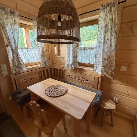 Osada Na Skale Z Kominkiem *