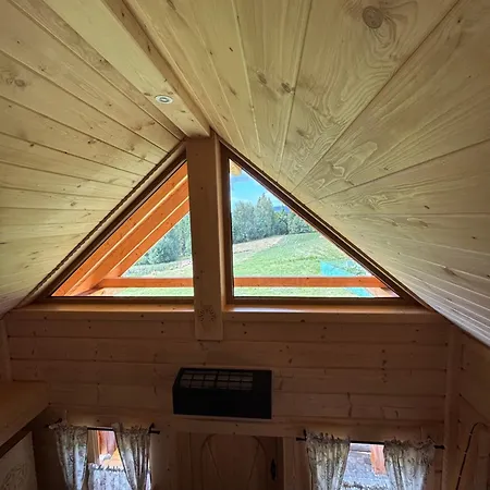 Osada Na Skale Z Kominkiem Hébergement de vacances