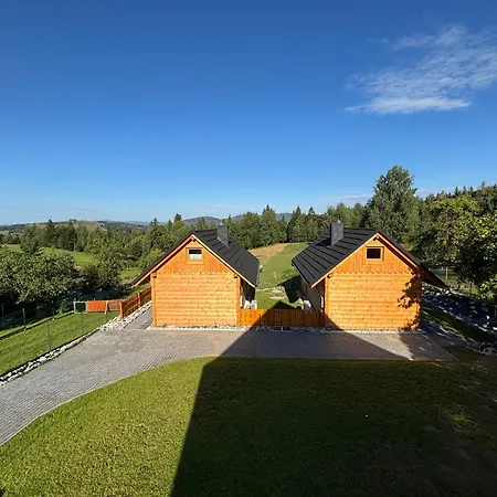 Osada Na Skale Z Kominkiem