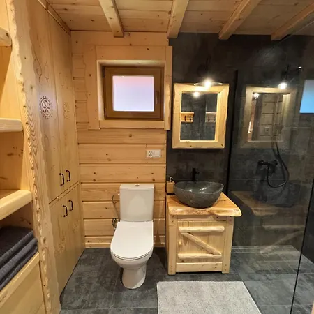 Osada Na Skale Z Kominkiem Istebna