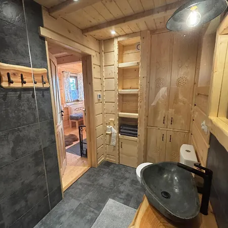 Tatil Evi Osada Na Skale Z Kominkiem