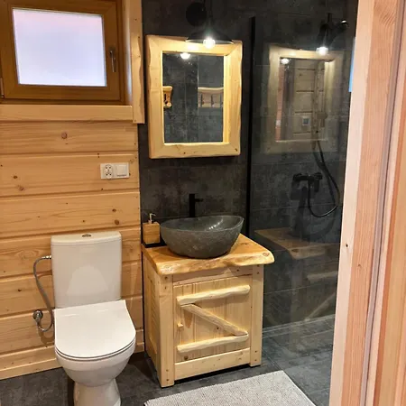 Osada Na Skale Z Kominkiem *