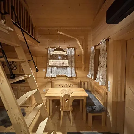 Osada Na Skale Z Kominkiem Tatil Evi