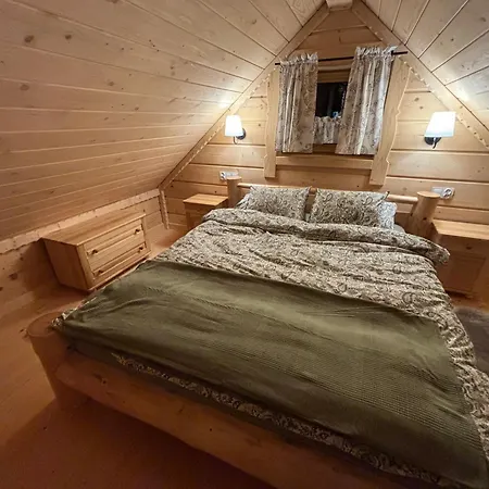 Osada Na Skale Z Kominkiem Hébergement de vacances Istebna