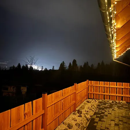 Osada Na Skale Z Kominkiem