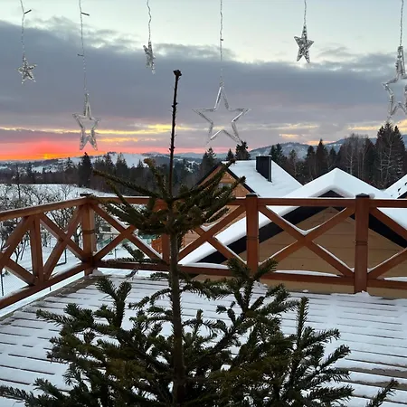 Osada Na Skale Z Kominkiem * איסטבנה