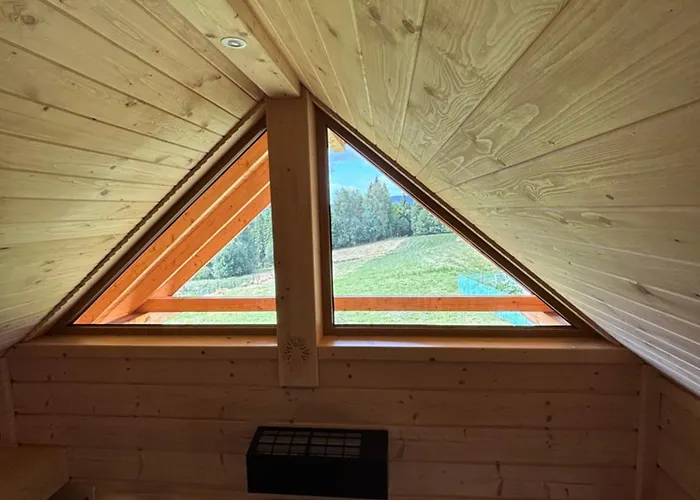 Osada Na Skale Z Kominkiem בית נופש