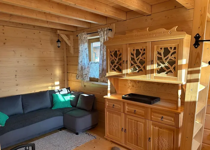 Osada Na Skale Z Kominkiem בית נופש