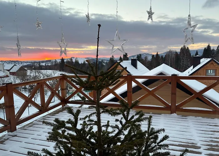 Osada Na Skale Z Kominkiem * איסטבנה