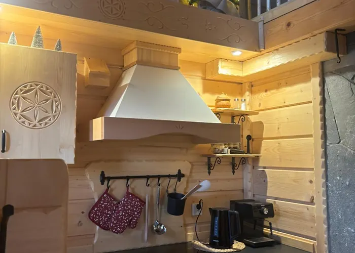 Osada Na Skale Z Kominkiem *